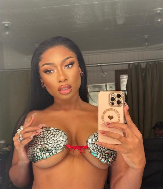 Tiddies Facing #7lnVuth1