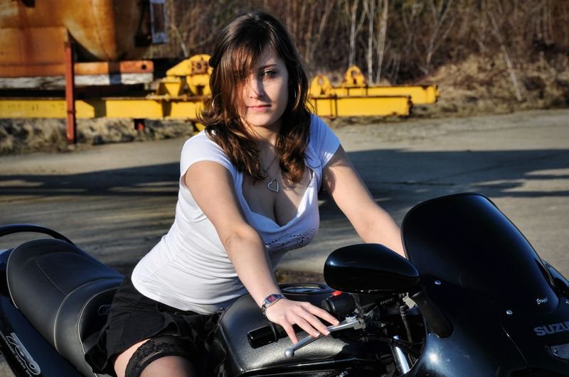 French Model - Laure #O2BkWVBp