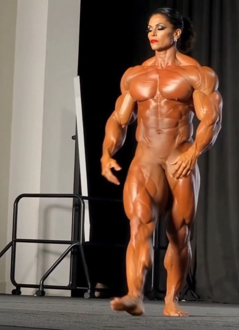 Bodybuilding strip show, she enjoys feeling her swollen roided muscles in the nude #wEM9iWLU